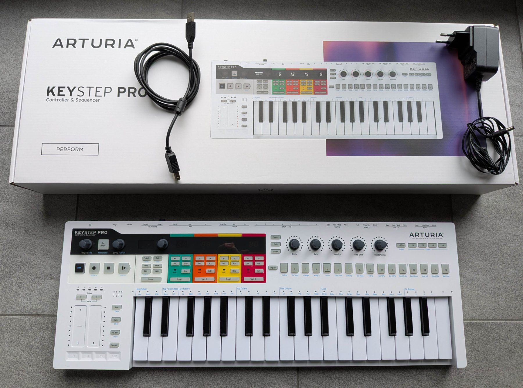Arturia Strumenti musicali: Arturia KeyStep Pro Ctrl Keyboard/Sequencer, OVP, Neuwertig – Usato da Pfäffikon ZH venduto da gr2.zo 1
