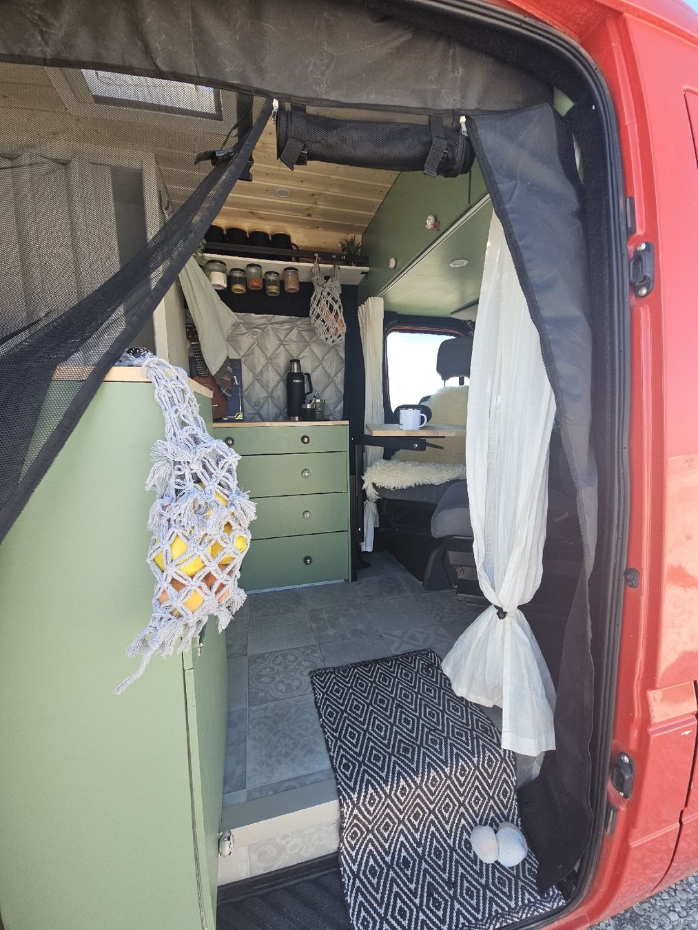 Mercedes-Benz Veicoli da campeggio: Mercedes Sprinter 4x4 Camper 316 CDI – Usato da Zürich venduto da mikai 1
