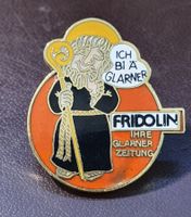 T744 Pin Fridolin Glarner Zeitung Glarus