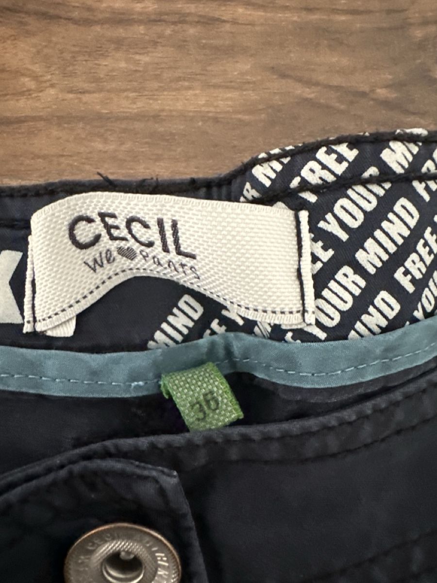 Cecil Pantaloni: Damen Hose CECIL Gr. 36 dunkelblau – Usato da Emmen venduto da moodle13 3