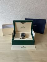 Rolex Submariner, No-Date, 41mm, Ref. 124060