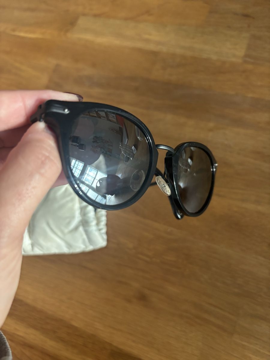 Moncler Brillen & Gläser: Moncler Sonnenbrille Schwarz – Gebraucht aus Zürich von fab.gr 4