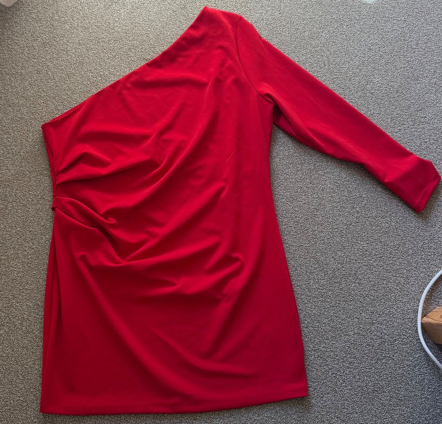 H&M Vestiti: Kleid One-Shoulder rot /Gr.XXL – Usato da Zermatt venduto da cacador 1