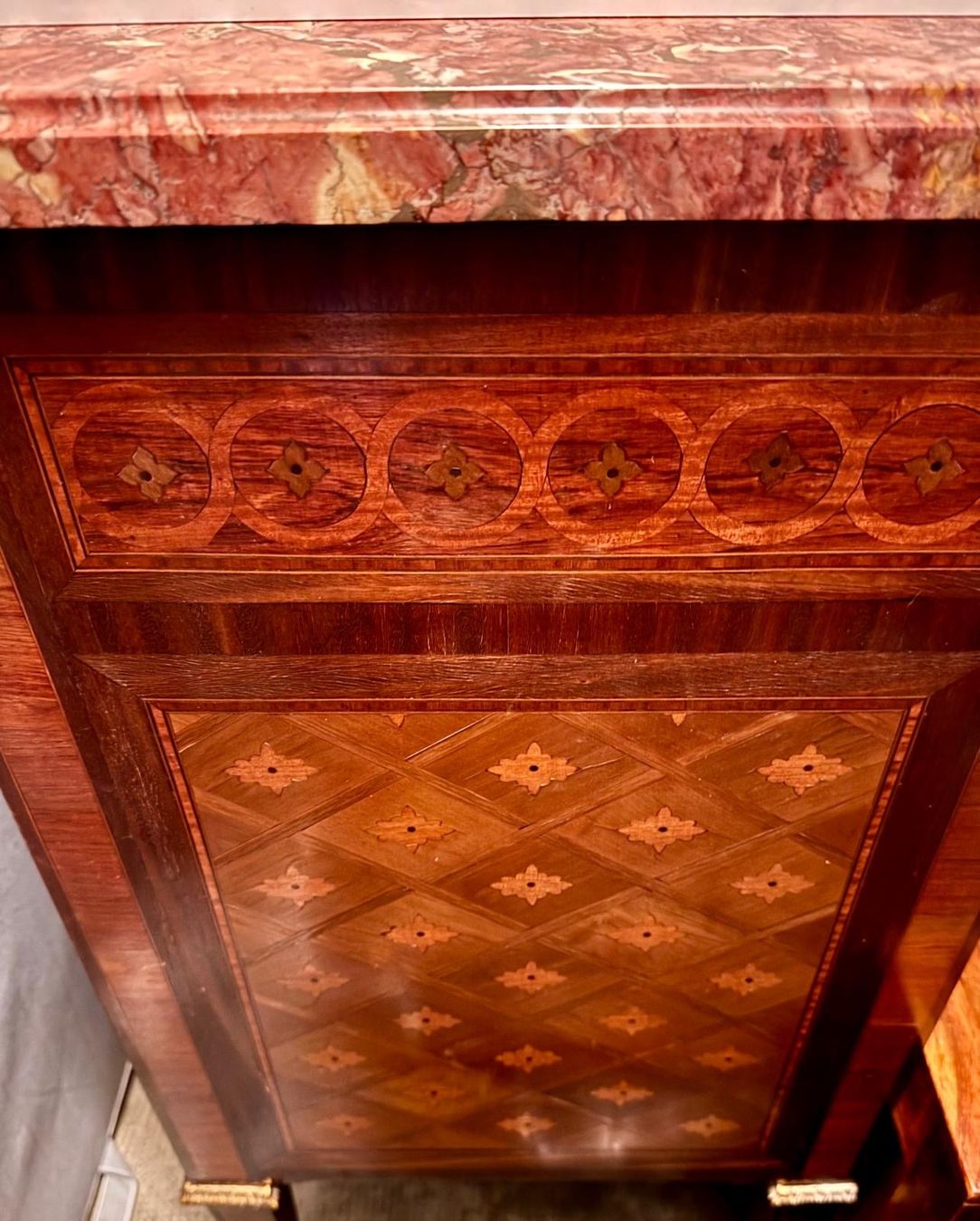 Cassettiere: Commode style Louis XVI – Usato da Lausanne venduto da jassounette01 4