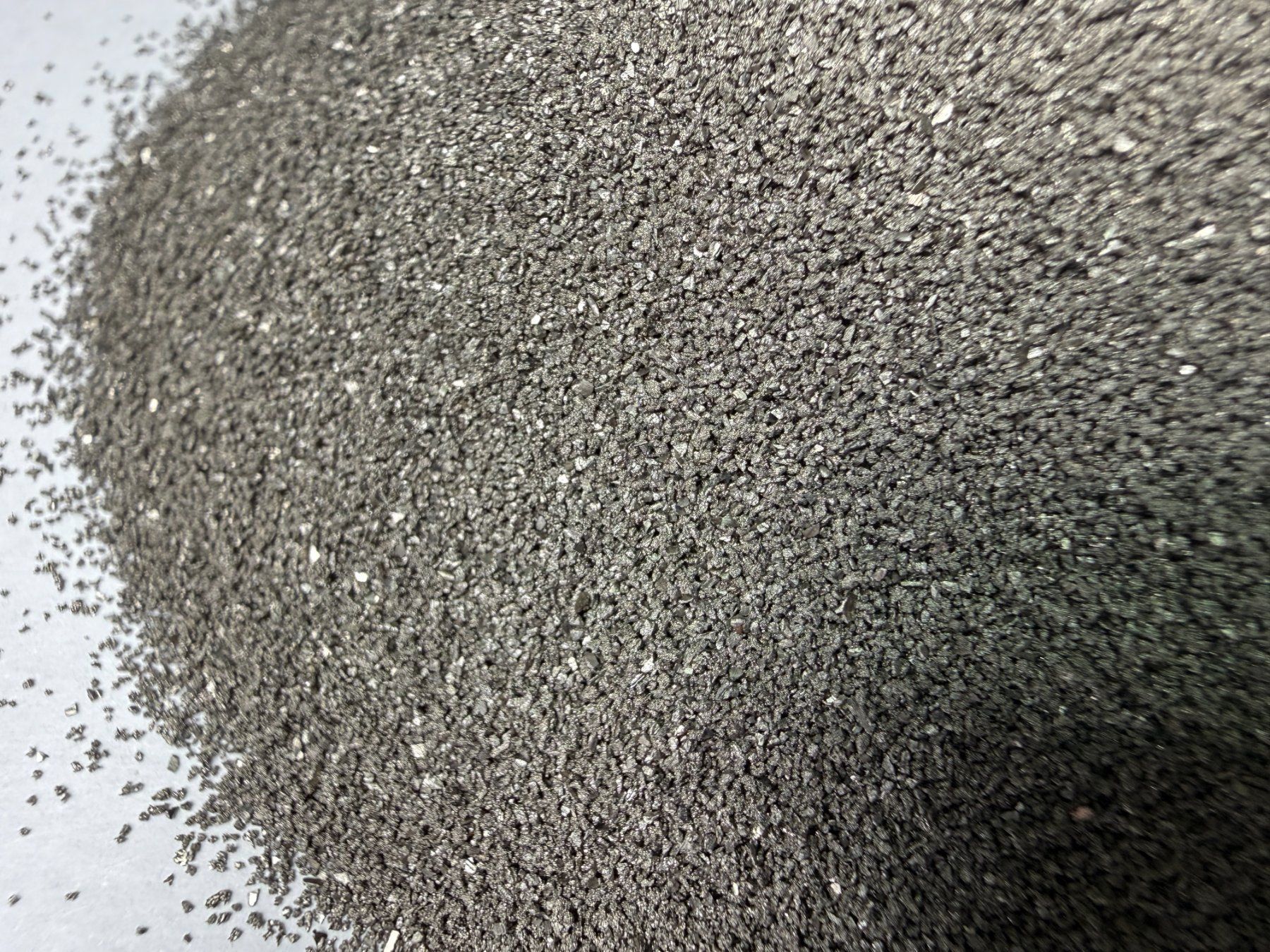 Metalli preziosi: Titanpulver 0,2 - 0.4 mm, 20 g – Usato da Lützelflüh-Goldb venduto da Elementis 1