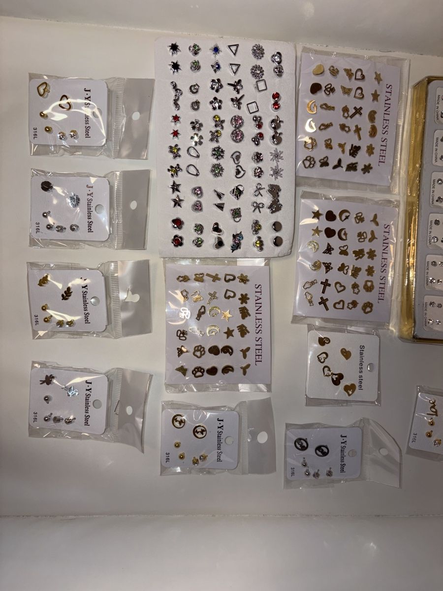 Boucles d'oreille: Restposten Ohrstecker – Neuf avec emballage d'origine à Güttingen par jos_787s 1