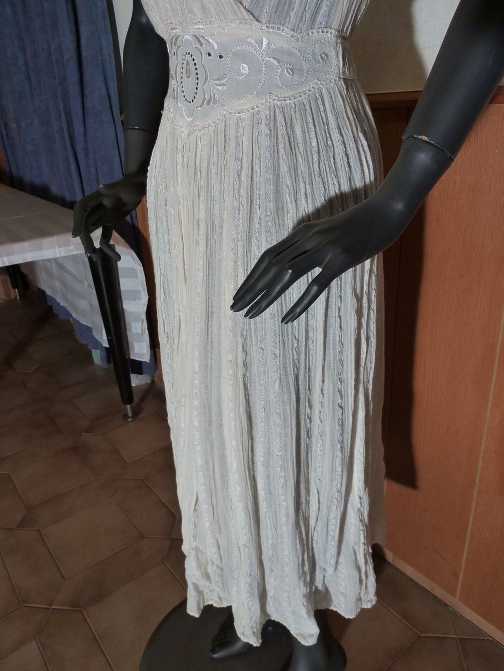 Vestiti: Neuware Sommerkleid ecru – Nuovo e nell'imballaggio originale da Bure venduto da 1319 4