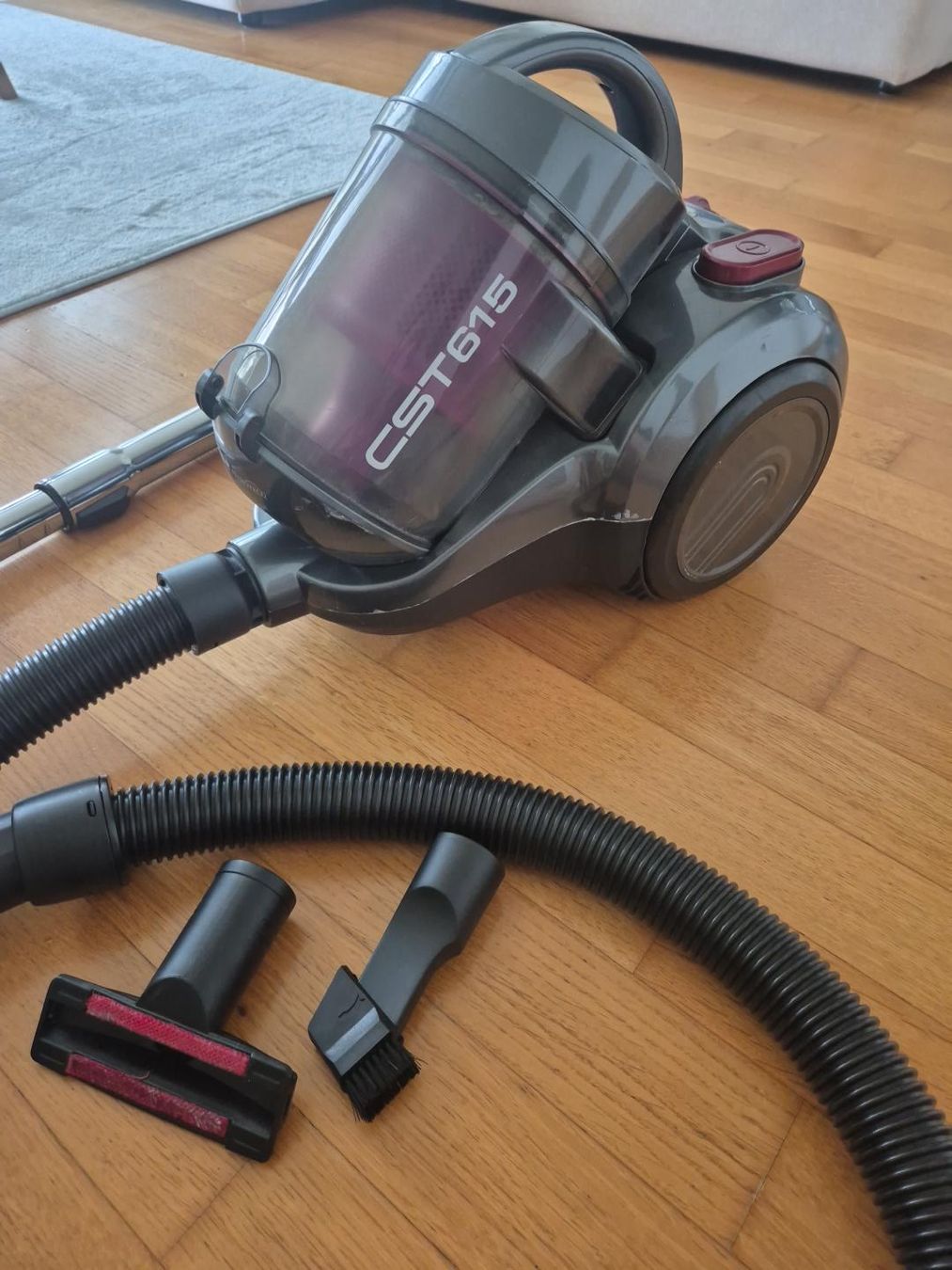 Fust Aspirapolveri & Accessori: Staubsauger CST615 beutellos – Usato da Cham venduto da azebaa 4