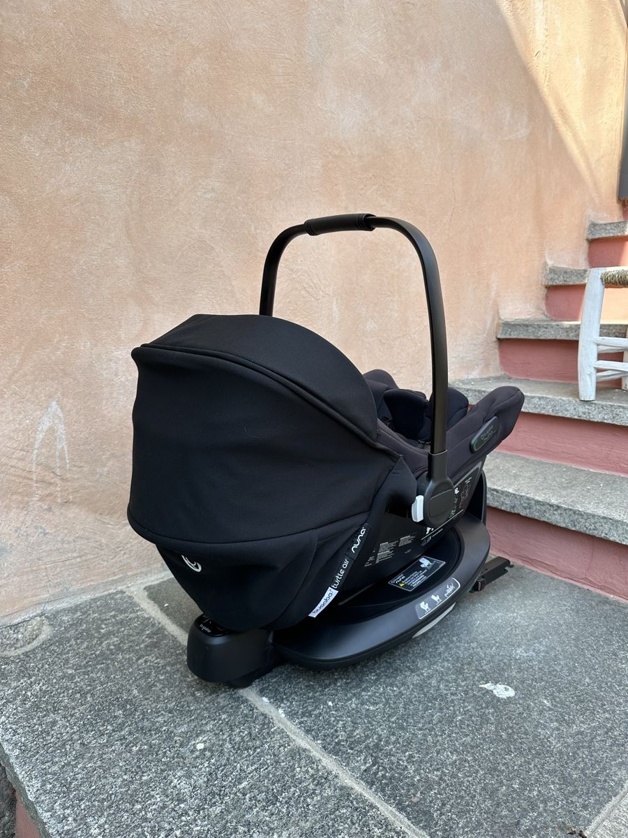 Bugaboo Seggiolini per auto: Bugaboo Turtle Air + isofix 360 base inkl. Adapter – Usato da Orselina venduto da GIONALERIPO 2
