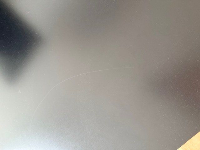 Ikea Scrivanie: Ikea Schreibtisch, Schwarz mit Stuhl – Usato da Nuerensdorf venduto da ghi_b7xs 2