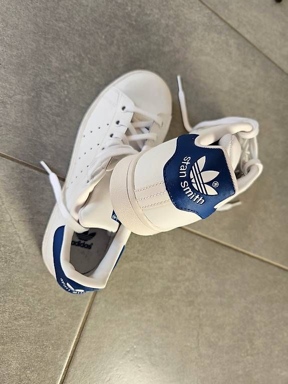 Adidas Scarpe da uomo: Neuer Adidas Stan Smith 36 – Nuovo (secondo la descrizione) da Frauenfeld venduto da Heren_67 1