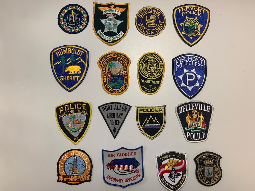 Grosse Sammlung Polizei Police Patches (Gebraucht) in Basel für CHF 20 ...