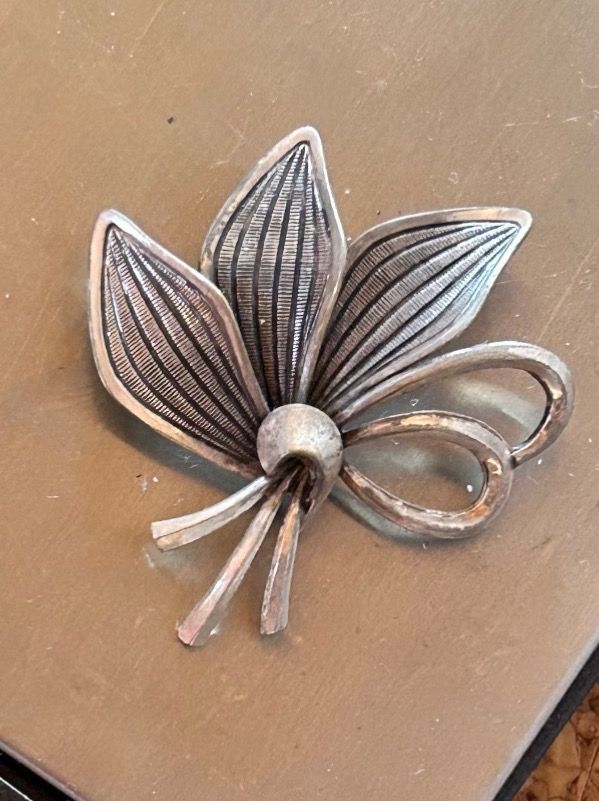 Spille & Fermagli: Silber Brosche Blatt Exotisch – Usato da Laufen venduto da Bellavitaboom 2
