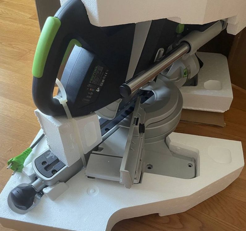 Festool Kapp-Zugsäge KS 60 E-UG-Set - Profi Gehrungssäge Für Präzise Schnitte