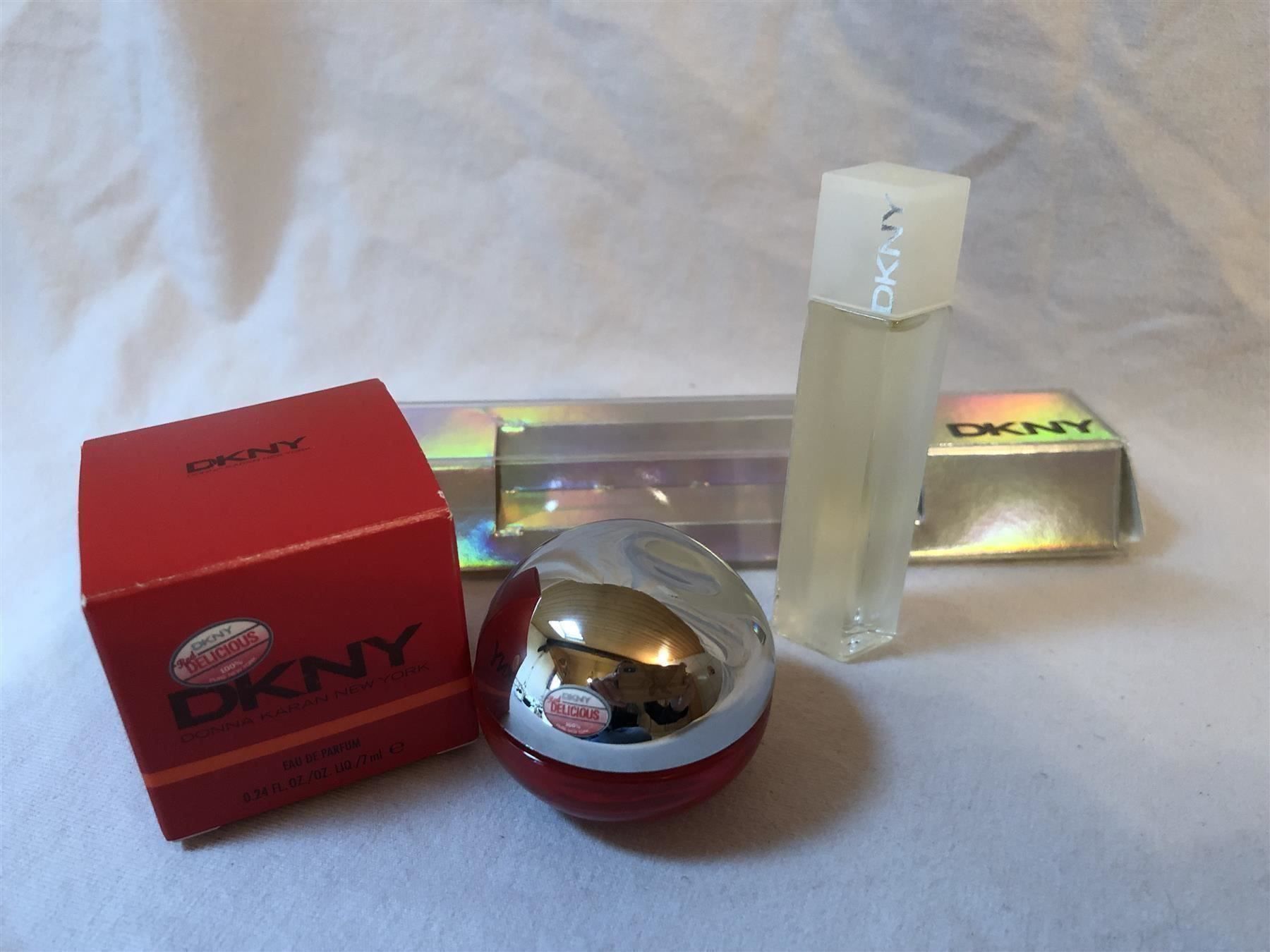 Flacons: Parfum Miniatur Set DKNY – Neu (gemäss Beschreibung) aus Therwil von Leilaviola