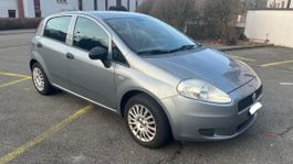 Fiat Punto 1.2 8V Limousine grau 5-türig