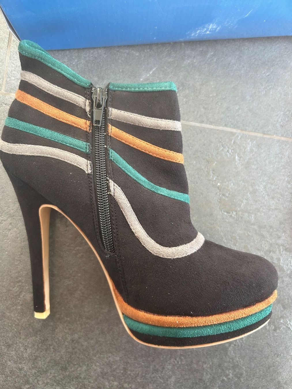Chaussures femmes: BEAUTIFUL SHOES – D'occasion à Pratteln par Miki_ 1
