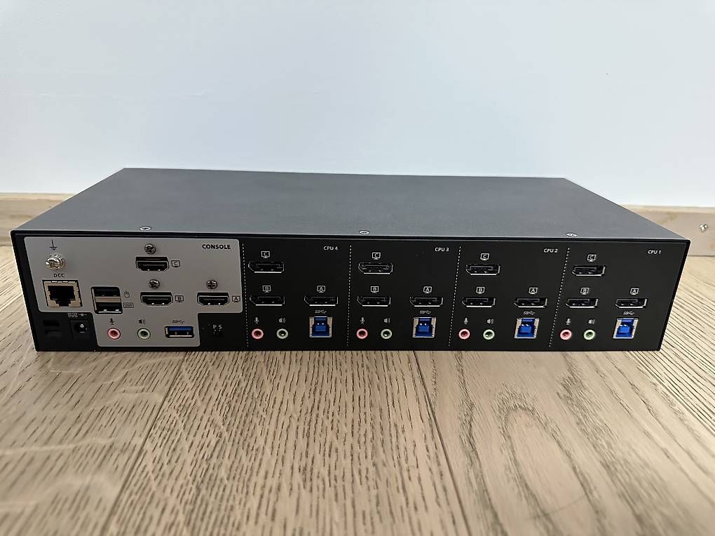 Hub & Switch: Aten CS1964 KVM Switch – Usato da Horw venduto da Marafiki 2