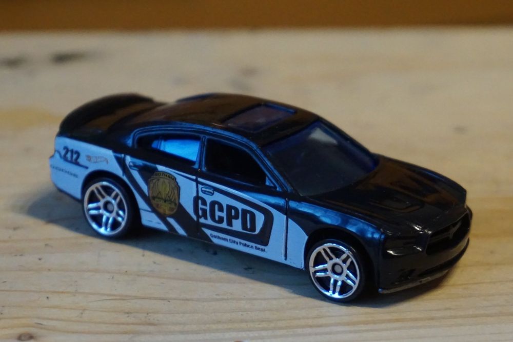 Hotwheels `11 Dodge Charger Rt Police Cool Kaufen Auf Ricardo 7248