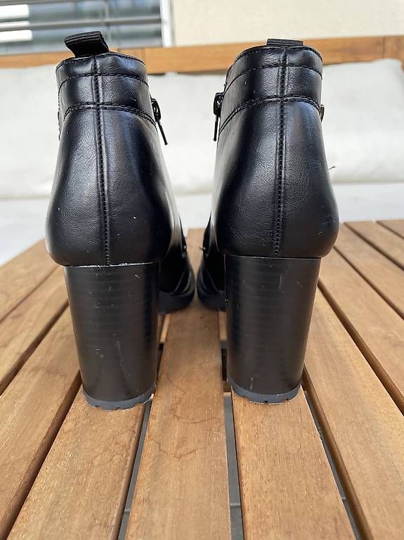 Damenschuhe: Neue Lasocki Stiefeletten Gr. 37 – Gebraucht aus Villmergen von supidupi23 2