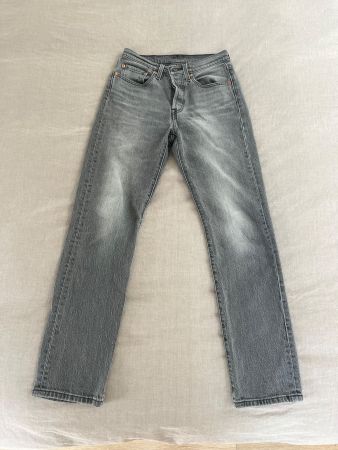 Jeans Levi's gris délavé W26 L30 été homme/femme