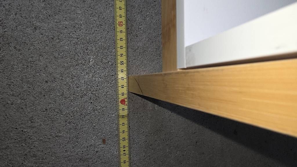 Garderobe: Garderobe mit Kleiderstange – Gebraucht aus Balsthal von emotion99 1