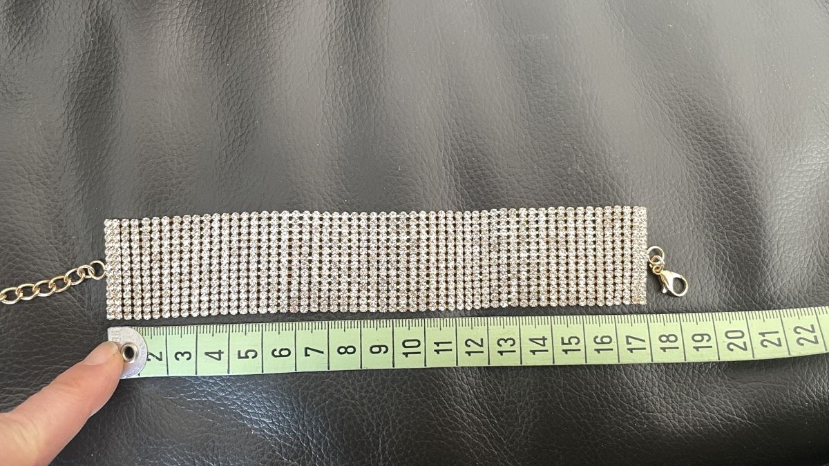 Bracciali & Braccialetti: Bracciale in maglia con strass color oro – Usato da Breganzona venduto da BlueBlue 7
