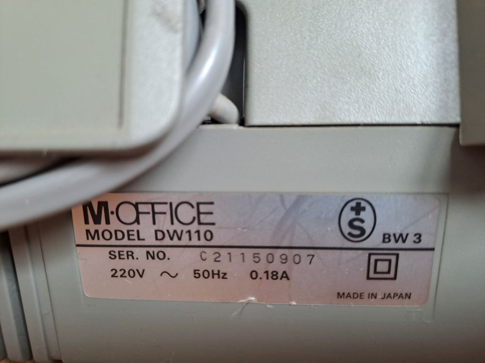 Macchine da scrivere: M-Office DW 110 Schreibmaschine - elektrisch - leicht – Usato da Andwil TG venduto da Natur5 5
