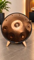 Handpan D Kurd – neuwertig inkl. Tasche & Ständer