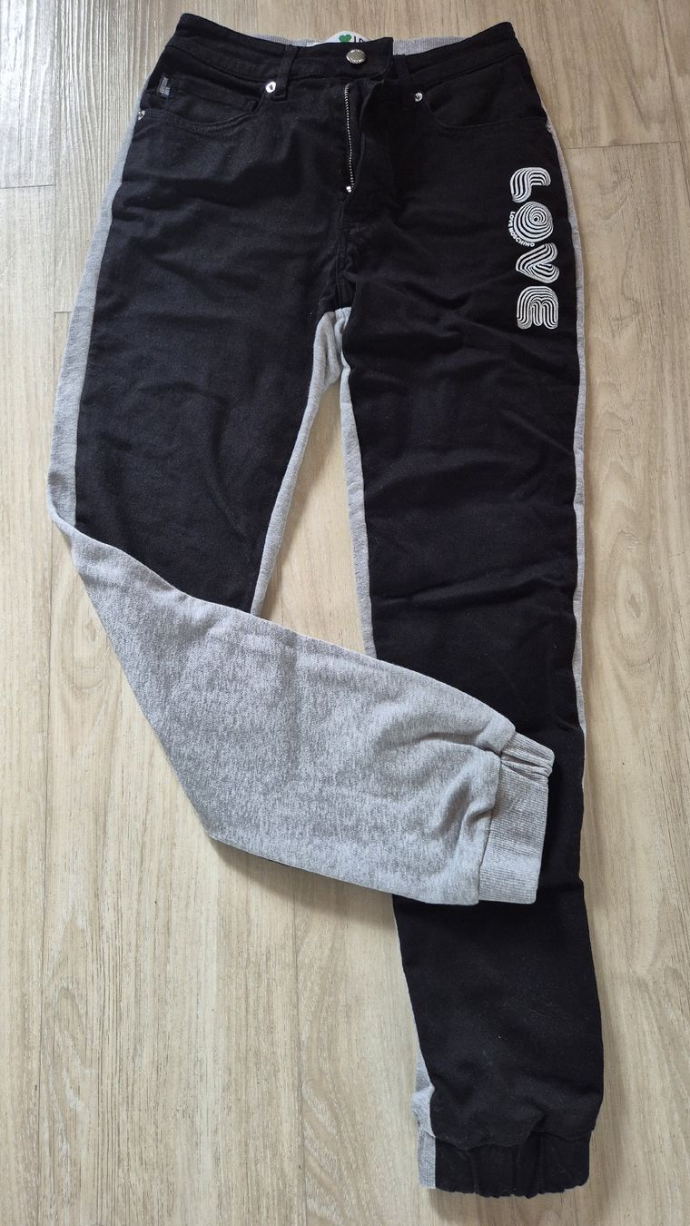 Moschino Pantaloni: Love Moschino Hose Gr.26 – Usato da Forst venduto da tatjsi