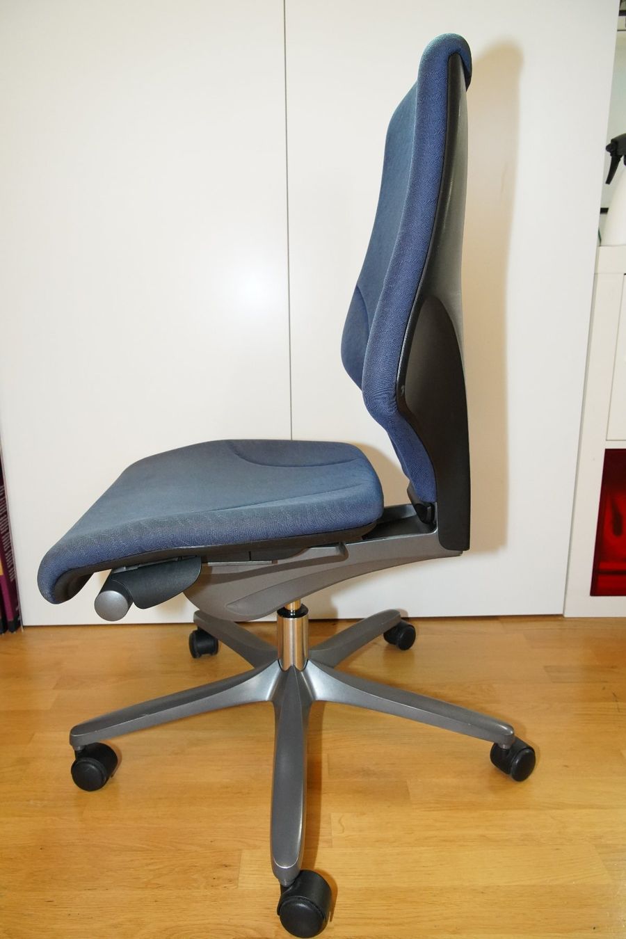 Giroflex Sedie: Giroflex Bürostuhl – Usato da Wil SG venduto da froschbiss 3