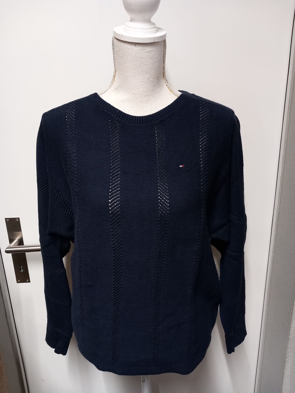 Tommy Hilfiger Maglioni & Felpe: Tommy Hilfiger Strick Pullover Gr.M marine – Usato da Gwatt (Thun) venduto da umwelt-brocki