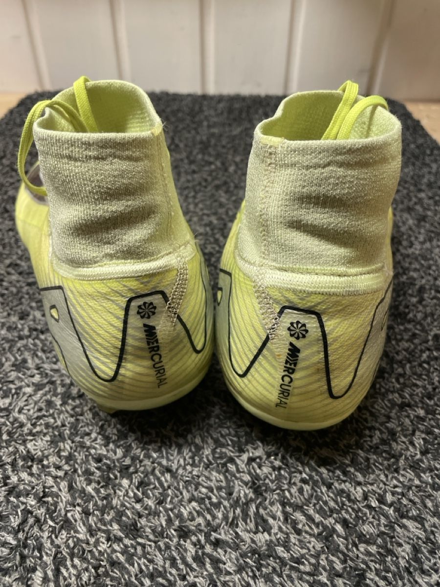Nike Scarpe da uomo: Fussballschuhe – Usato da Zimmerwald venduto da fuerue 1