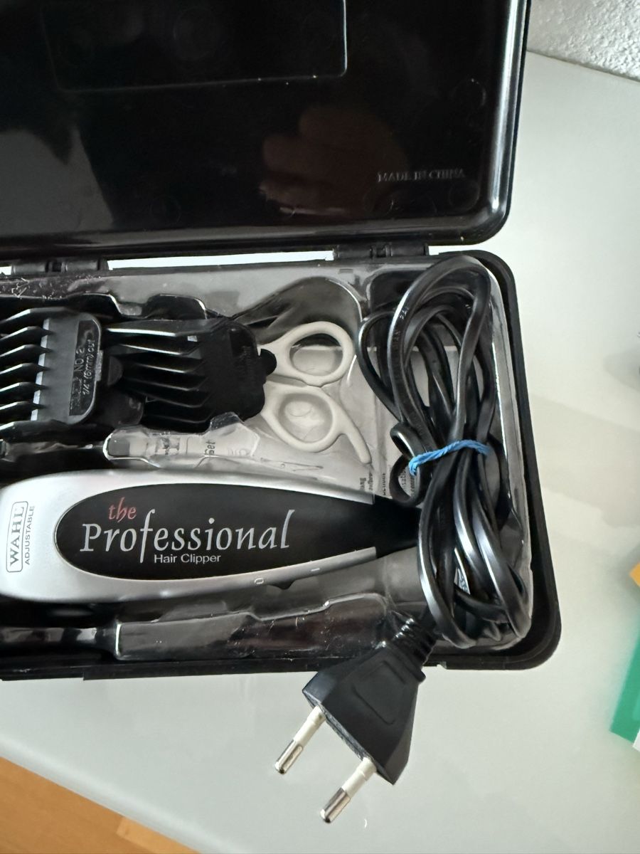 Wahl Taglio: Wahl the Professional Hair Clipper – Usato da Oensingen venduto da aziri123 2