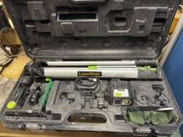 Laserliner Nivelliergerät mit Stativ und Zubehör