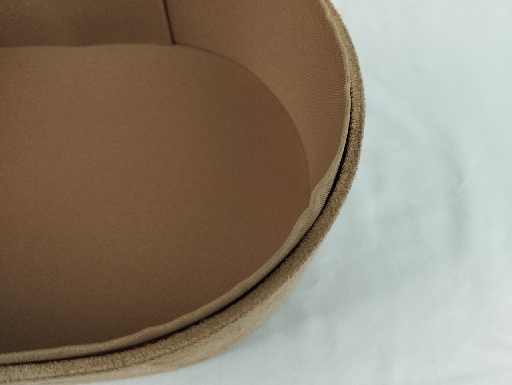 Estée Lauder Kosmetikkoffer: ESTÉE LAUDER Vanity case beige oval – Gebraucht aus Schübelbach von Restwert_Schubelbach 5