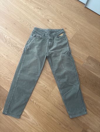 Hose sage-grün Grösse XL/42