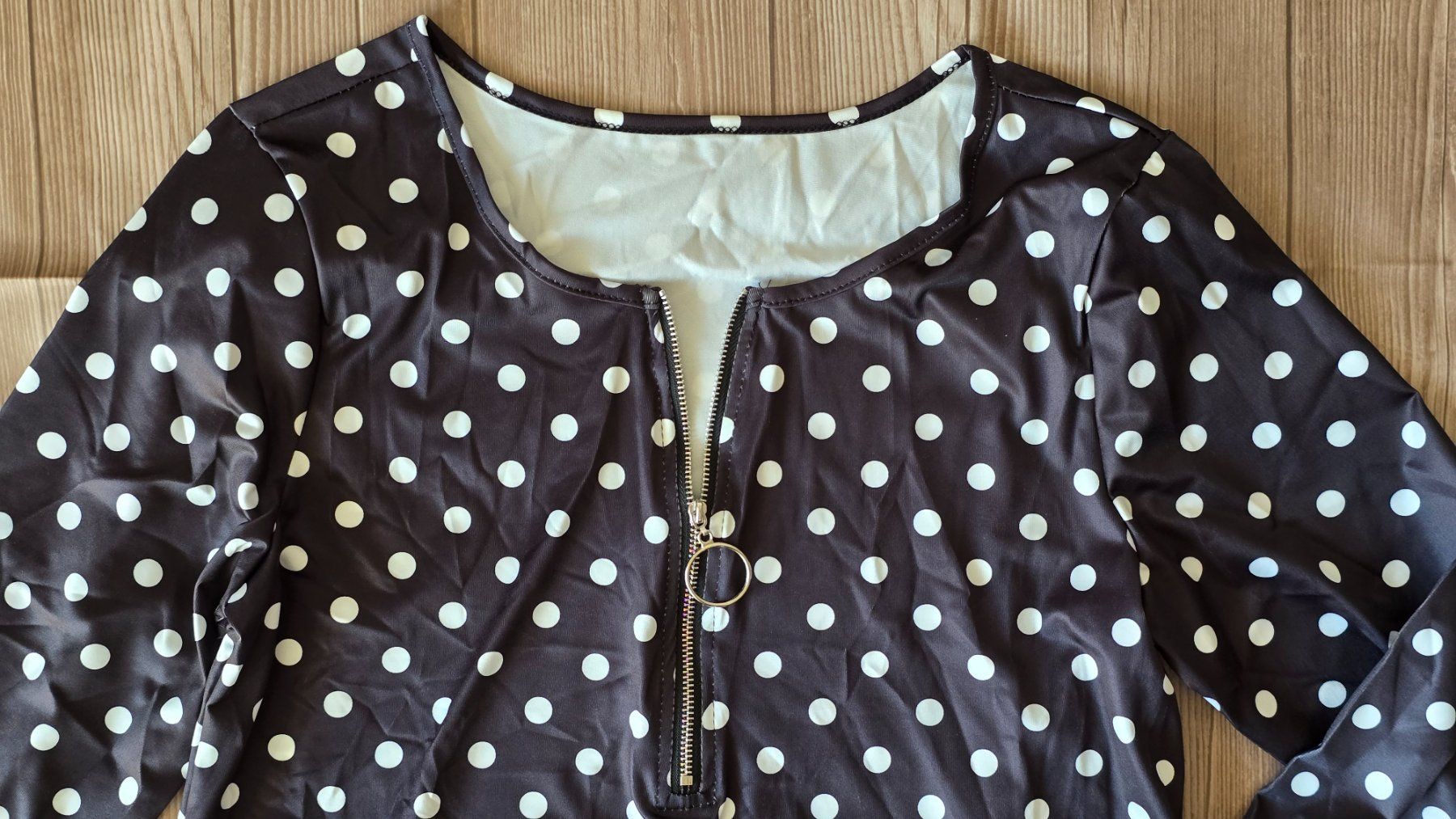 T-shirt: Langarmshirt Half-Zip - M - Polka-Dot 5️⃣ – Nuovo (secondo la descrizione) da Thalwil venduto da VitaMini 1
