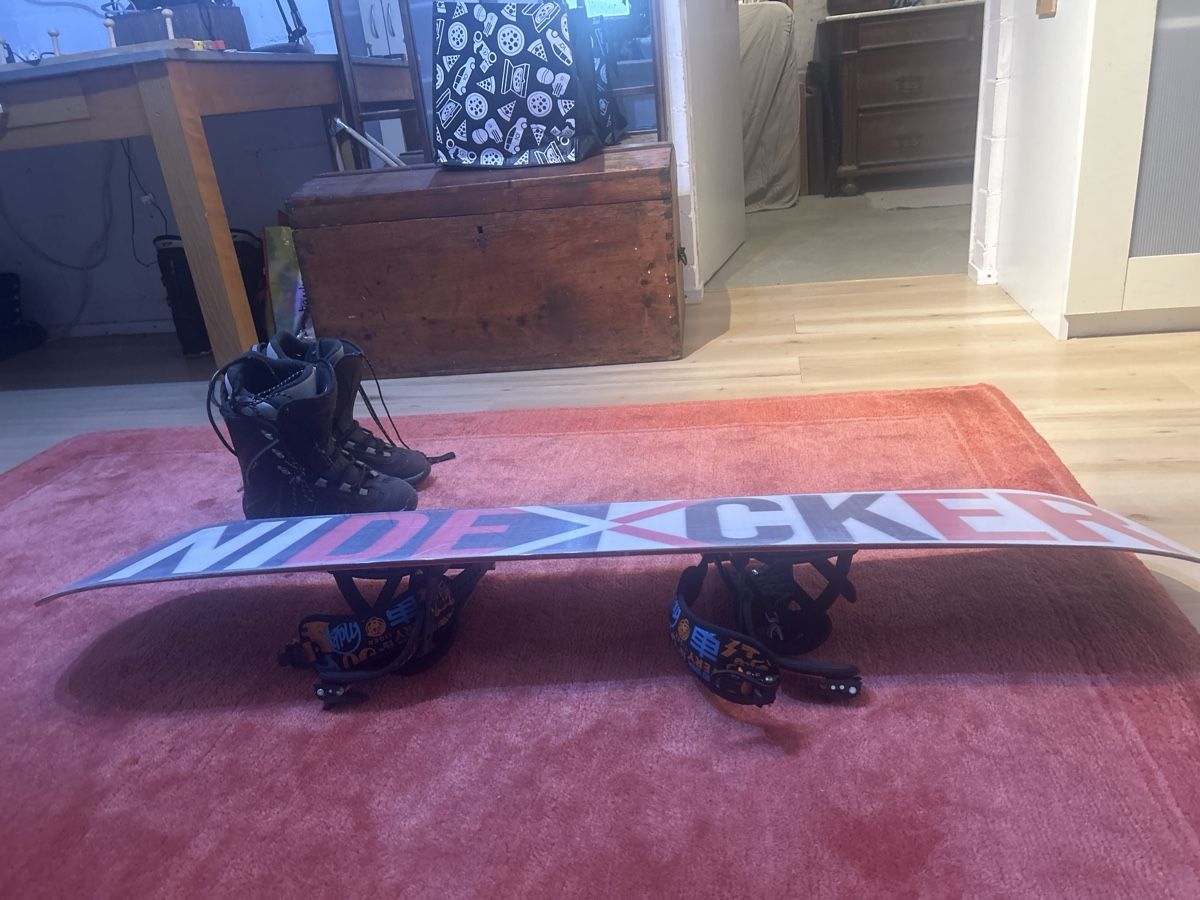 Nidecker Board: Snowboard and shoes – Usato da Richterswil venduto da tob_lfy8 2