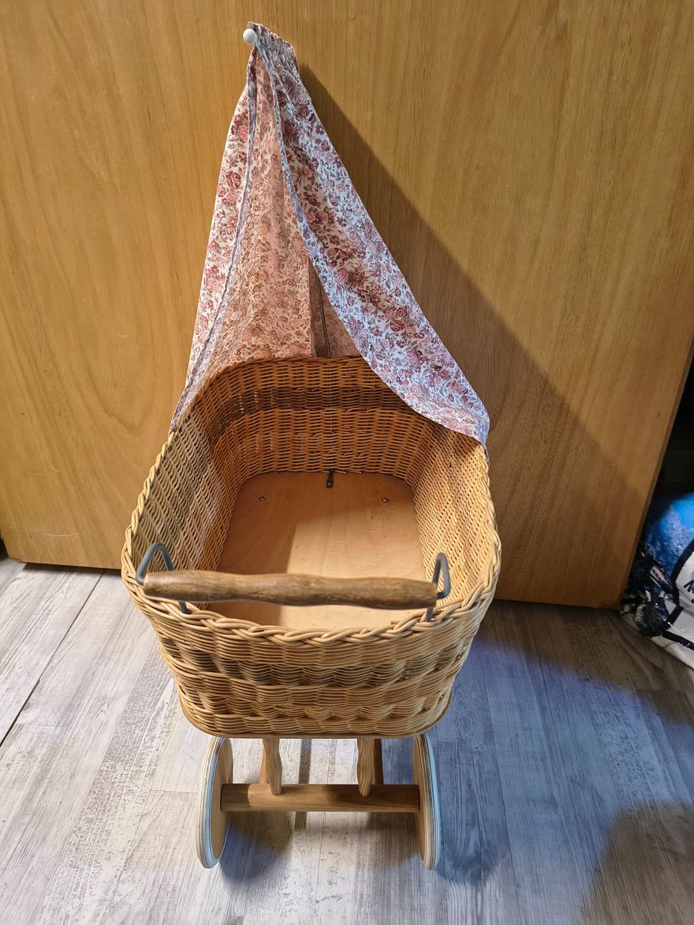 Voitures de poupées: Puppen Stubenwagen – D'occasion à Untersiggenthal par Simsala7 2