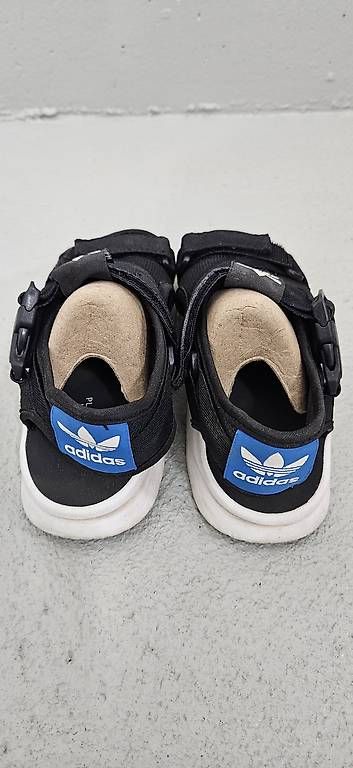 Adidas Scarpe per ragazzi: Adidas Sandalen Gr. 33 – Usato da Baden venduto da Boomer76 2
