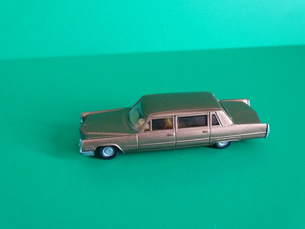 Cadillac Fleetwood von Praliné 1/87 | Kaufen auf Ricardo