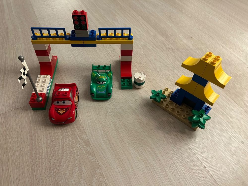 Lego Duplo 5819 «Disney Cars: Tokyo Racing» / komplett 2