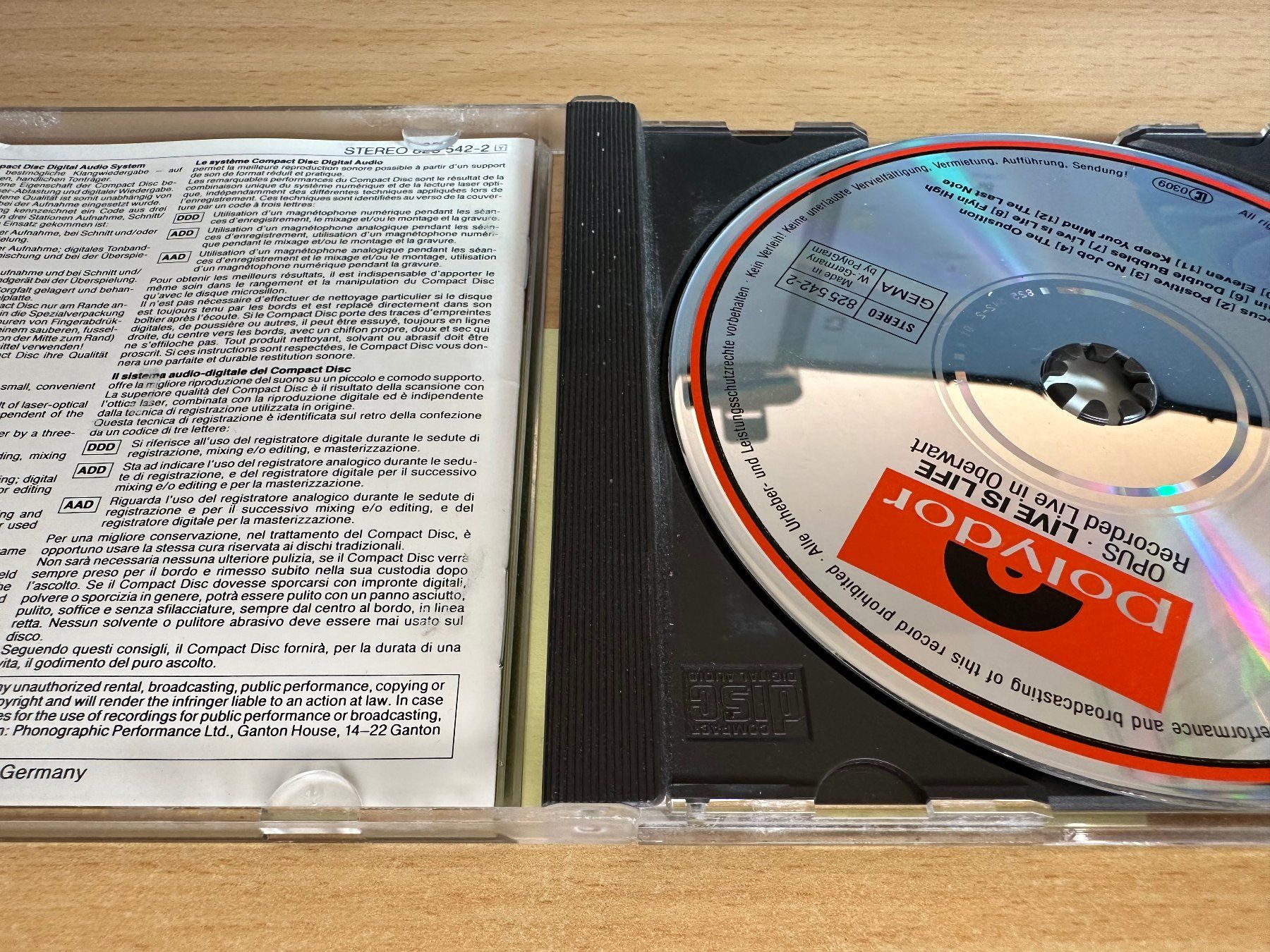 CD: Opus – Live Is Life – Usato da Rikon im Tösstal venduto da Alpenmutz 2