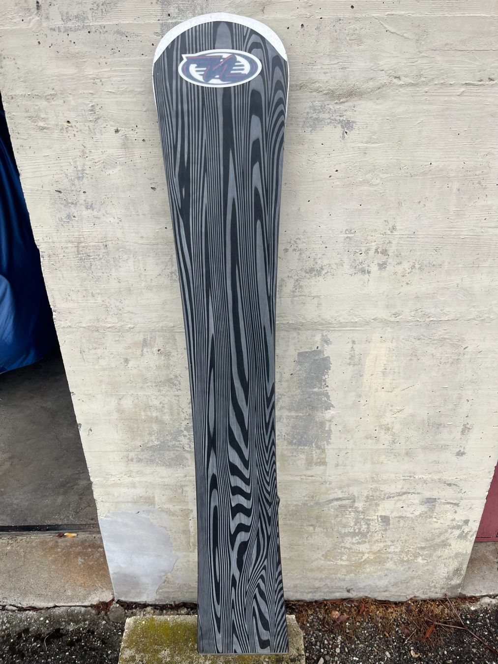Nidecker Board: Snowboard von Nidecker – Usato da Niederdorf venduto da Kaefer740 1