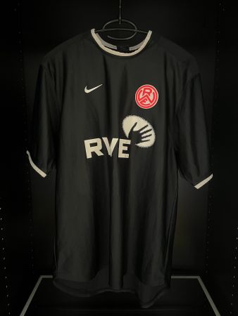 Rot-Weiss Essen Trikot