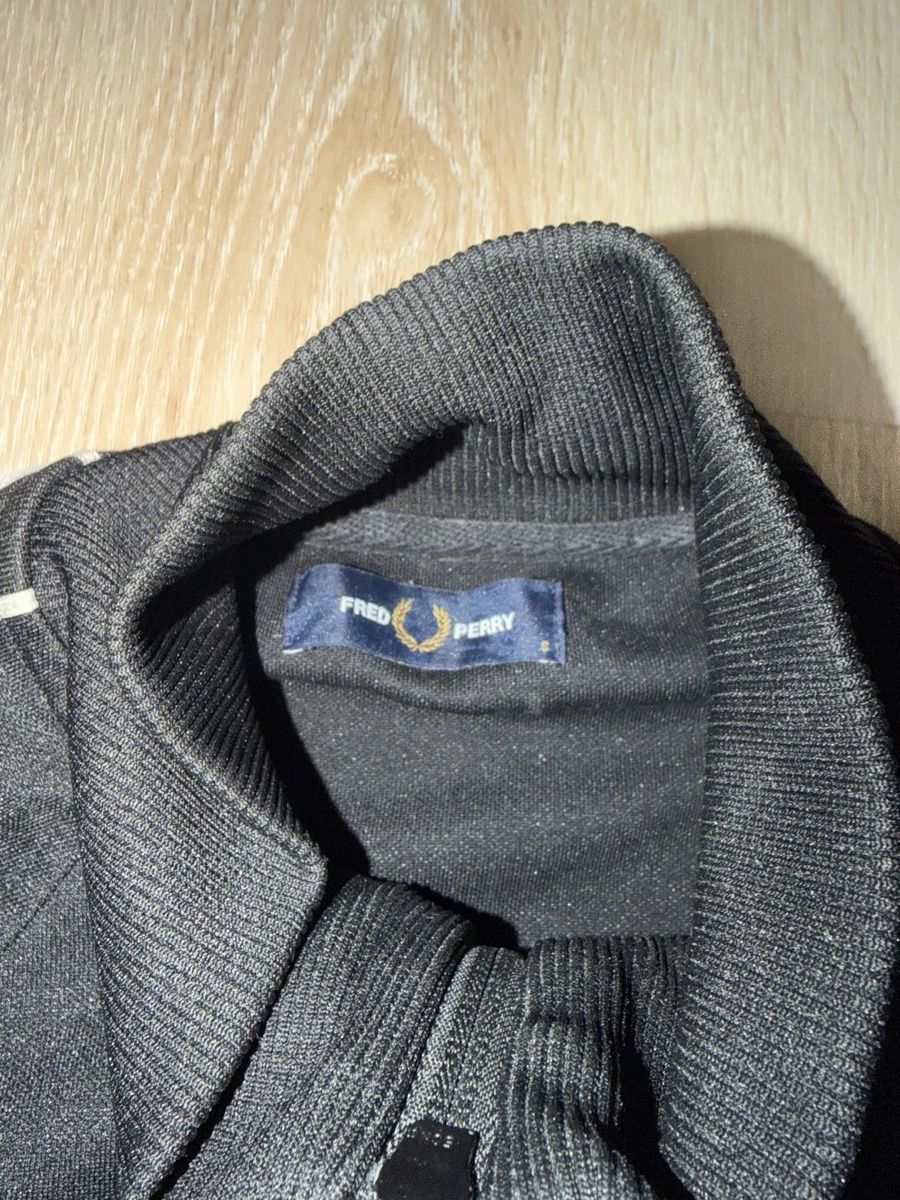 Fred Perry Jacken: FRED PERRY JACKE – Gebraucht aus Rorschach von med_cg8c 2