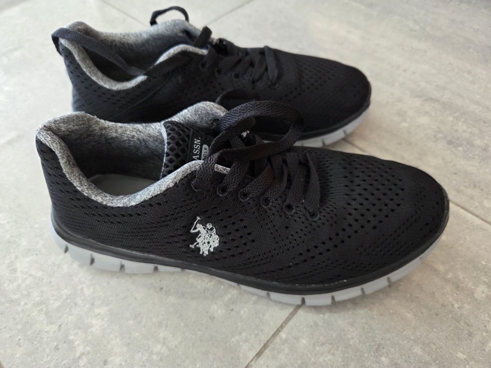 US Polo Scarpe da donna: schöne U.S. Polo Assn Sneakers – Usato da Wiesendangen venduto da Sinhuk 3