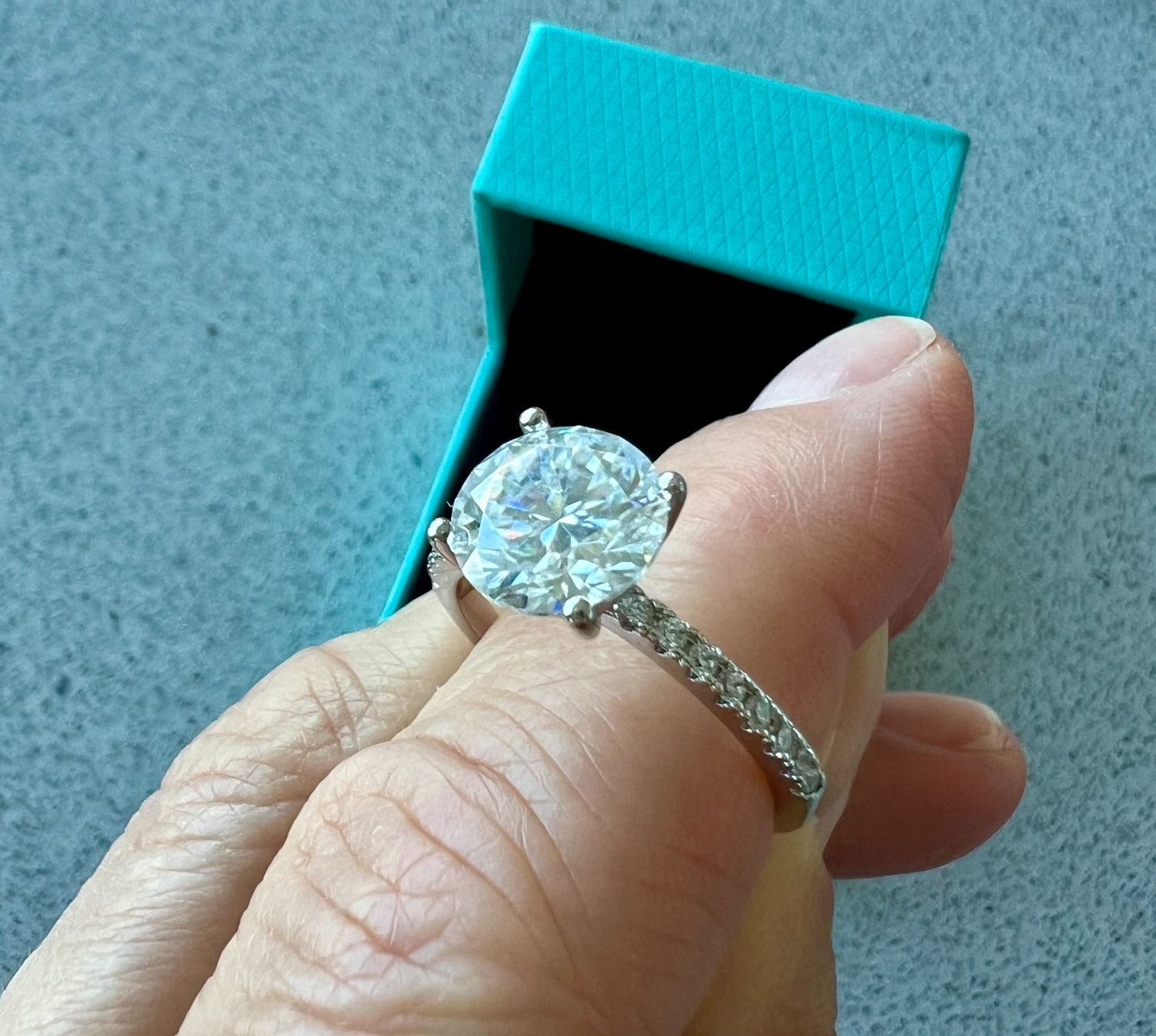 Bagues: NEU: 3 Karat Moissanit Ring 57 mm – Neuf avec emballage d'origine à Lachen par Reeci 5