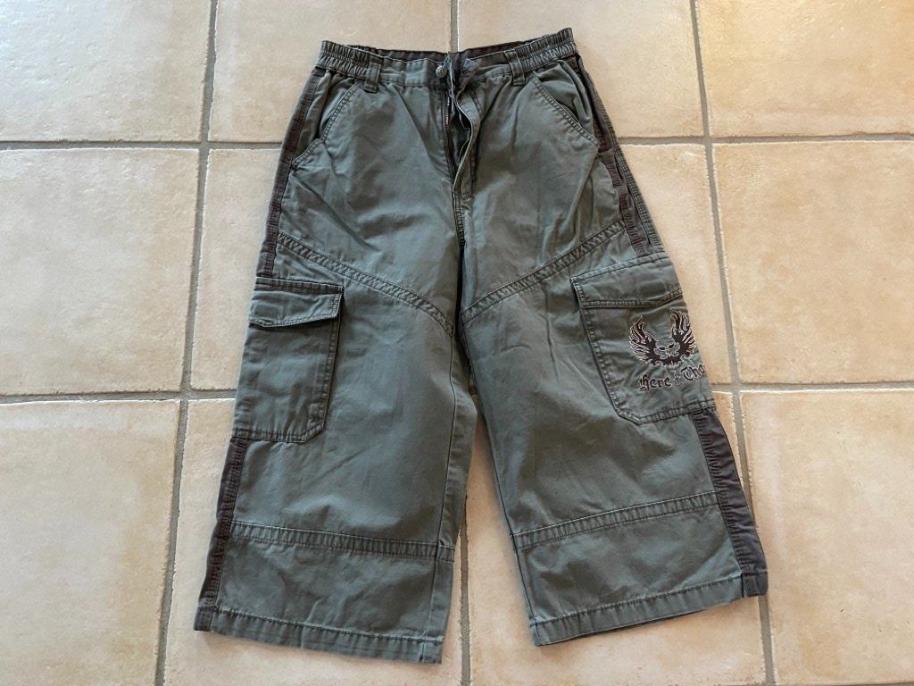 C&A Hosen: Coole Here & There Bermuda in Grösse 164 – Gebraucht aus Beatenberg von buy2you